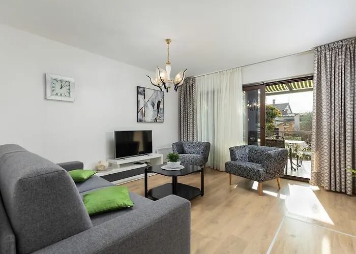 Apartament Vivi *