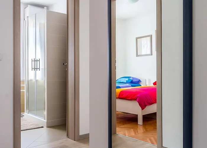Vivi Apartman Póla