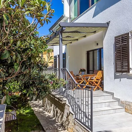 Viviana Apartment Pula